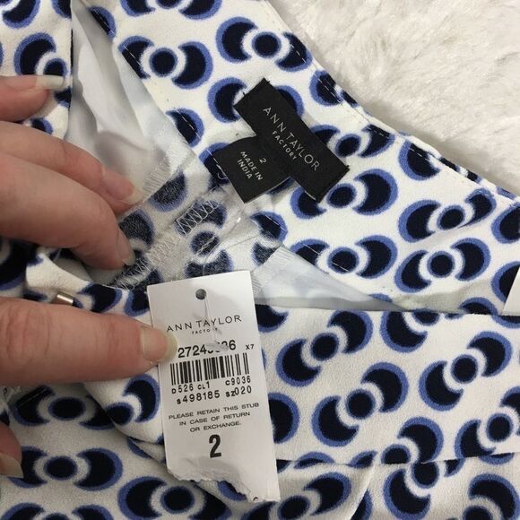 Ann Taylor Factory The Drapey Short sailor flat front printed shorts high waist - Picture 9 of 14